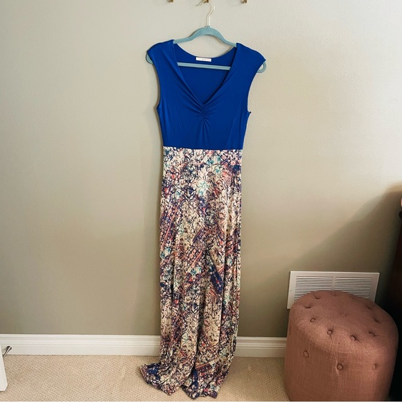 Le Lis Dresses & Skirts - Le Lis Maxi Dress